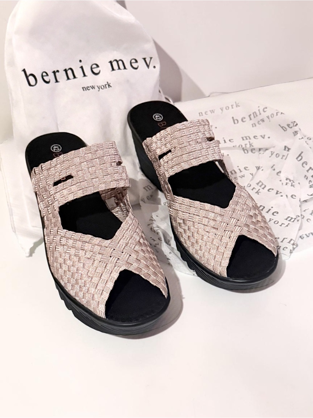 Bernie Mev Blush Shimmer Woven Stretch Wedge Peep-Toe Slide Mules EU42 US10.5-11 - Picture 11 of 14